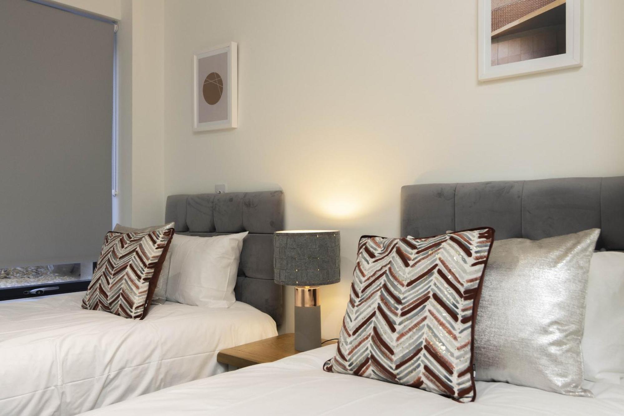 Linacre 1&2 - One And Two Bed Flat Behind The Cathedral With Free Parking And Fast Wifi Apartment Exeter