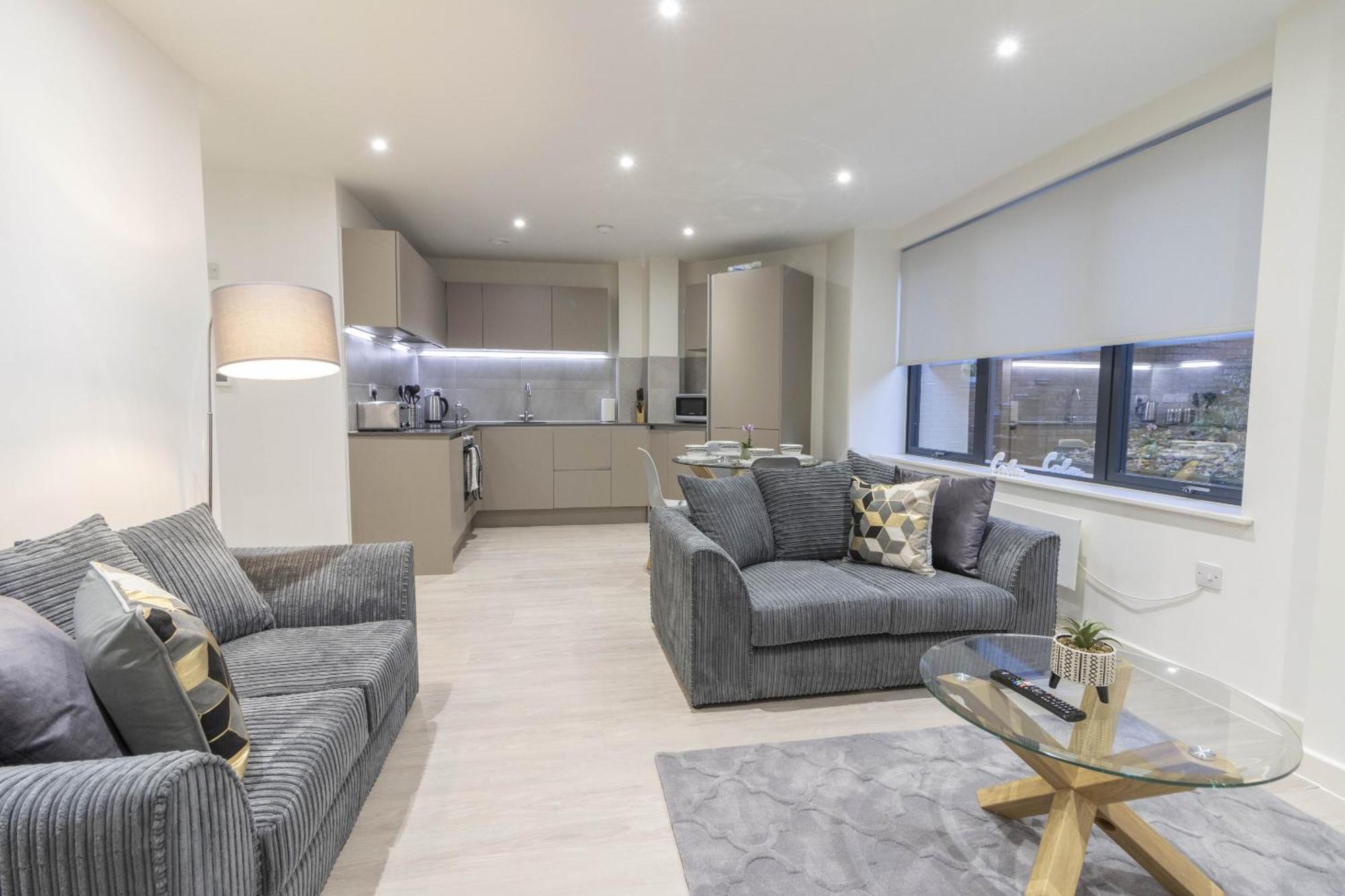 Linacre 1&2 - One And Two Bed Flat Behind The Cathedral With Free Parking And Fast Wifi Apartment *