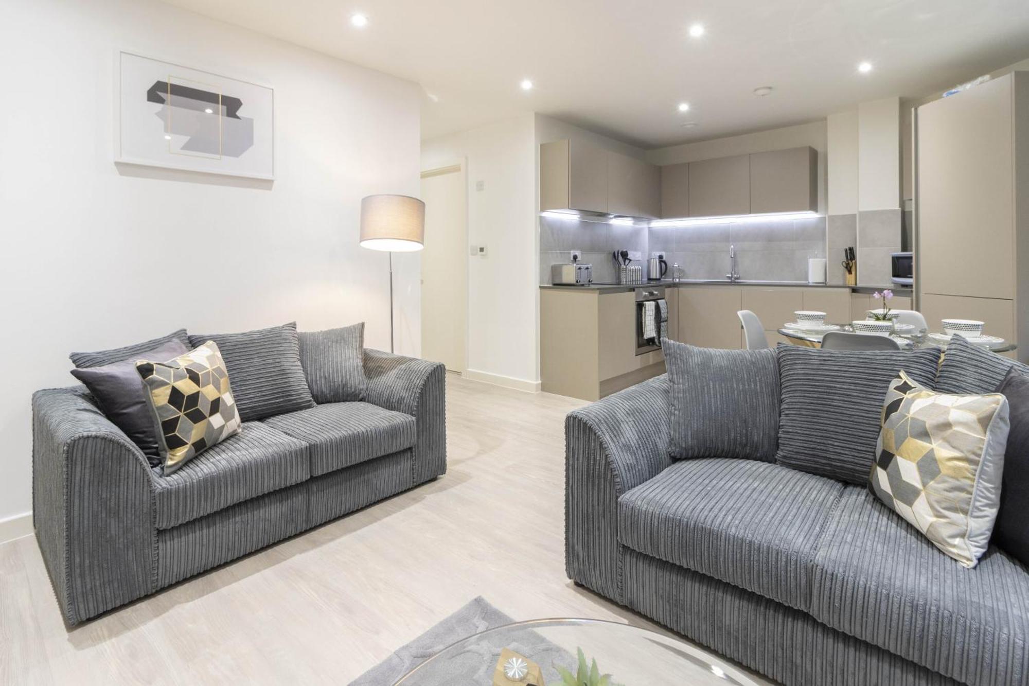 Linacre 1&2 - One And Two Bed Flat Behind The Cathedral With Free Parking And Fast Wifi * Exeter